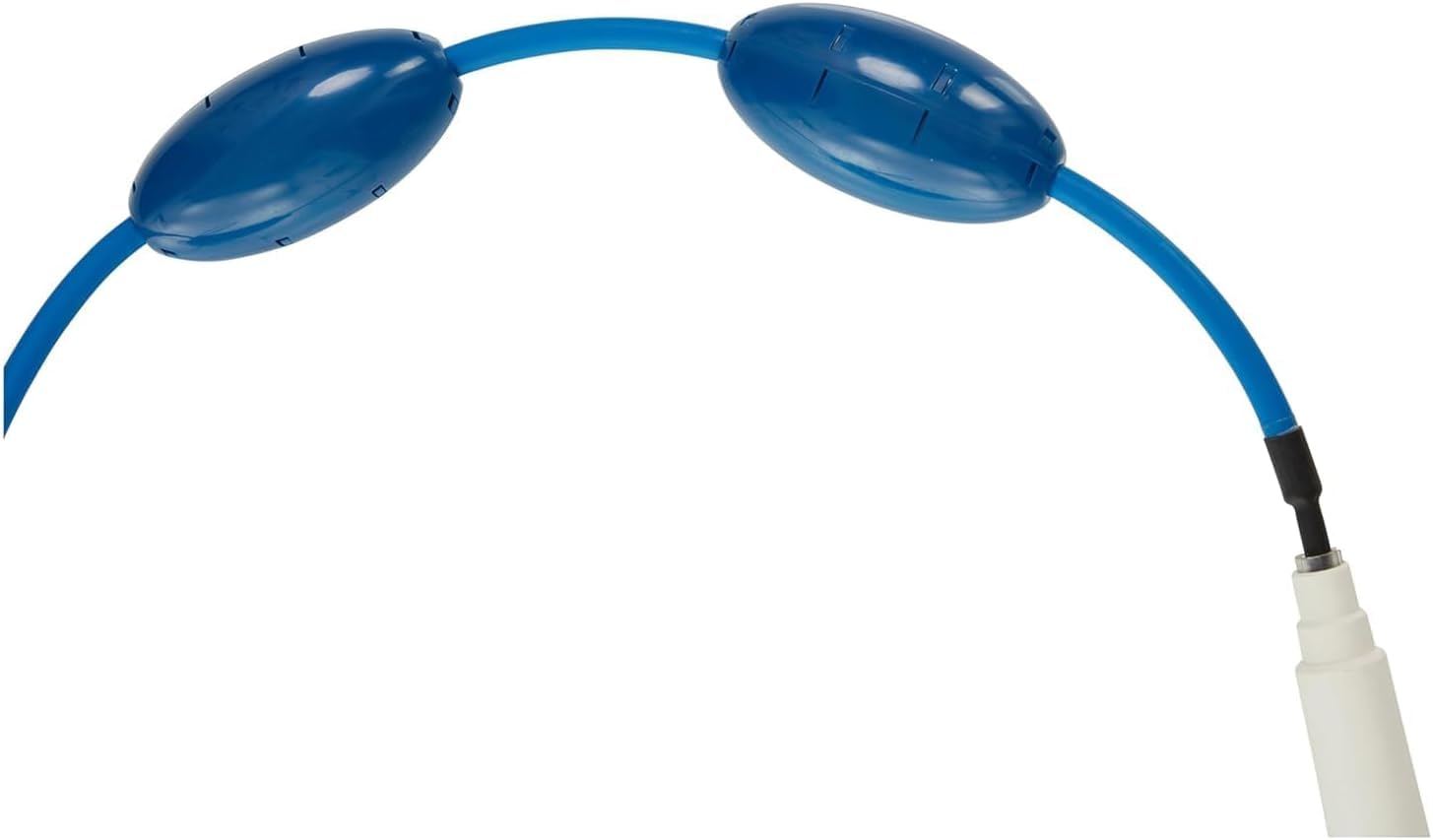 Gearwiz cable deployed with pool robot demonstrating visible cord and tangle-free operation