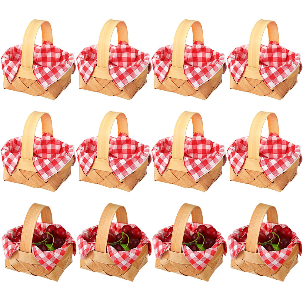 Geelin front view showing mini basket and gingham napkin, useful for quick styling
