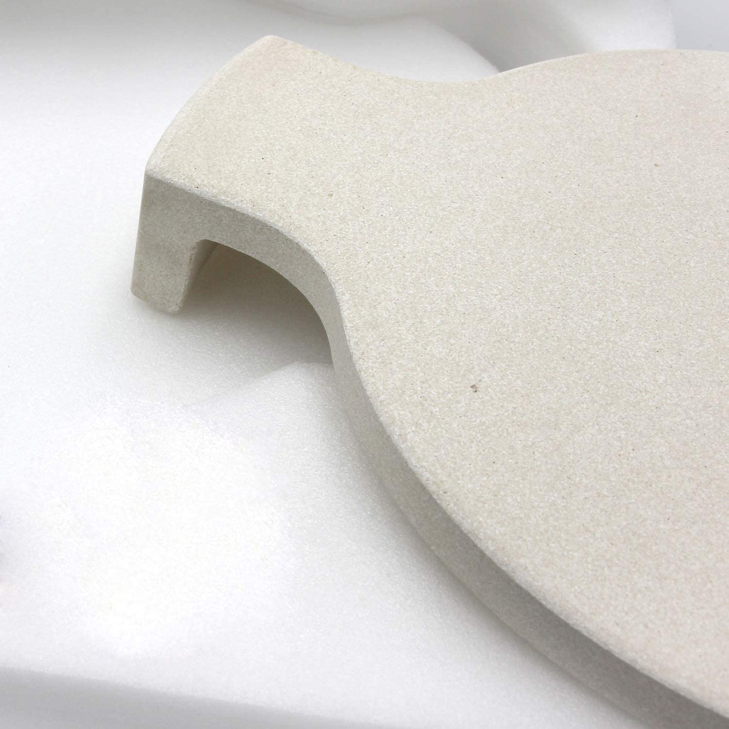 Generic Conveggtor packaging and protection showing safe transport and intact product benefit