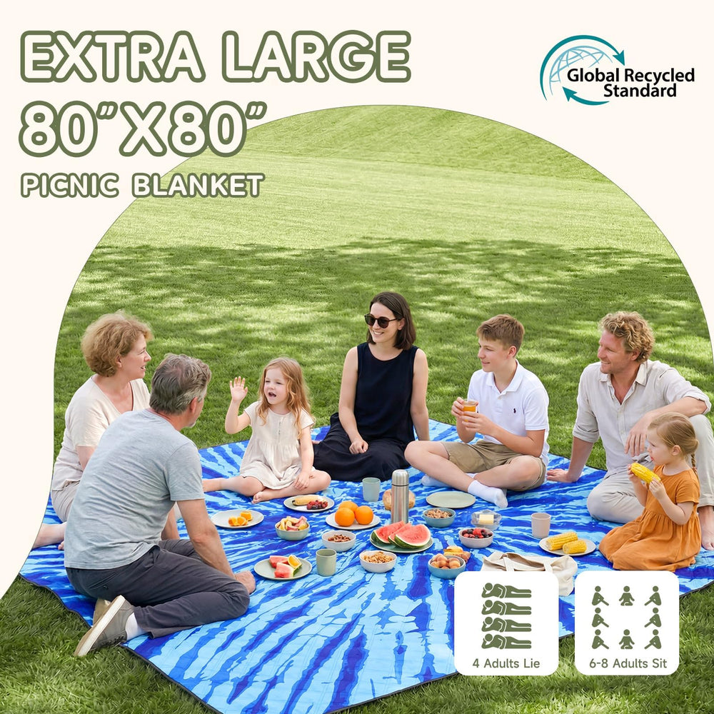 Genovega fully unfolded 80x80 blanket demonstrating large coverage for groups