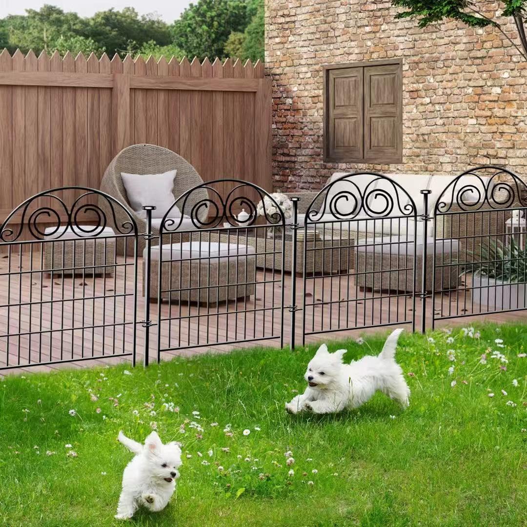 Getlay lifestyle scene with puppy playing safely inside fenced area