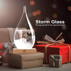 G GGPOWER storm glass crystal closeup showing delicate pattern beauty