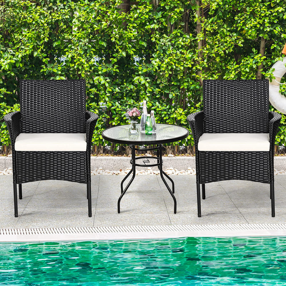 GIANTEX cushion closeup showing soft removable foam padding for comfortable seating