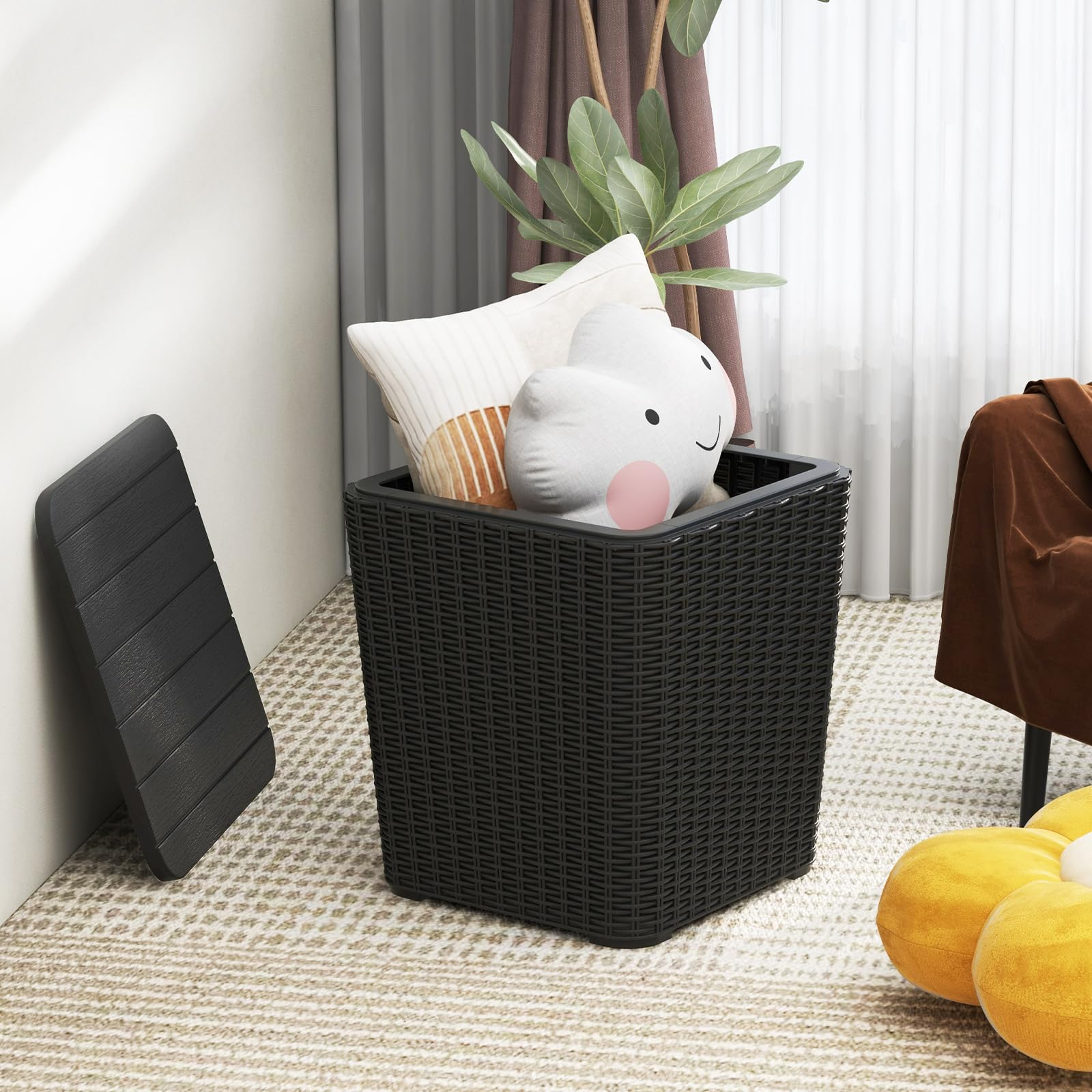 GIANTEX next to a patio chair showing size and space-saving advantage