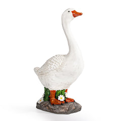 GIGALUMI front view of 19-inch goose statue adding curb appeal