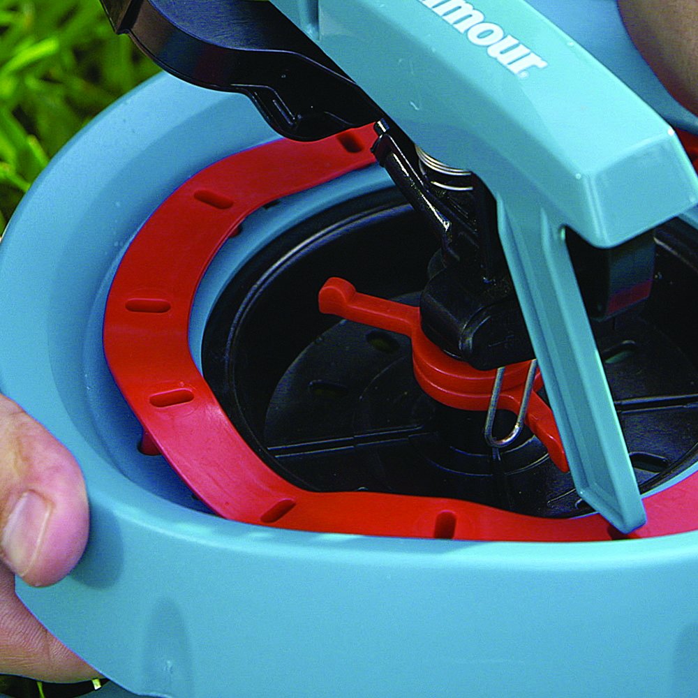 GILMOUR close-up of adjustable ring tabs for customizing spray distances