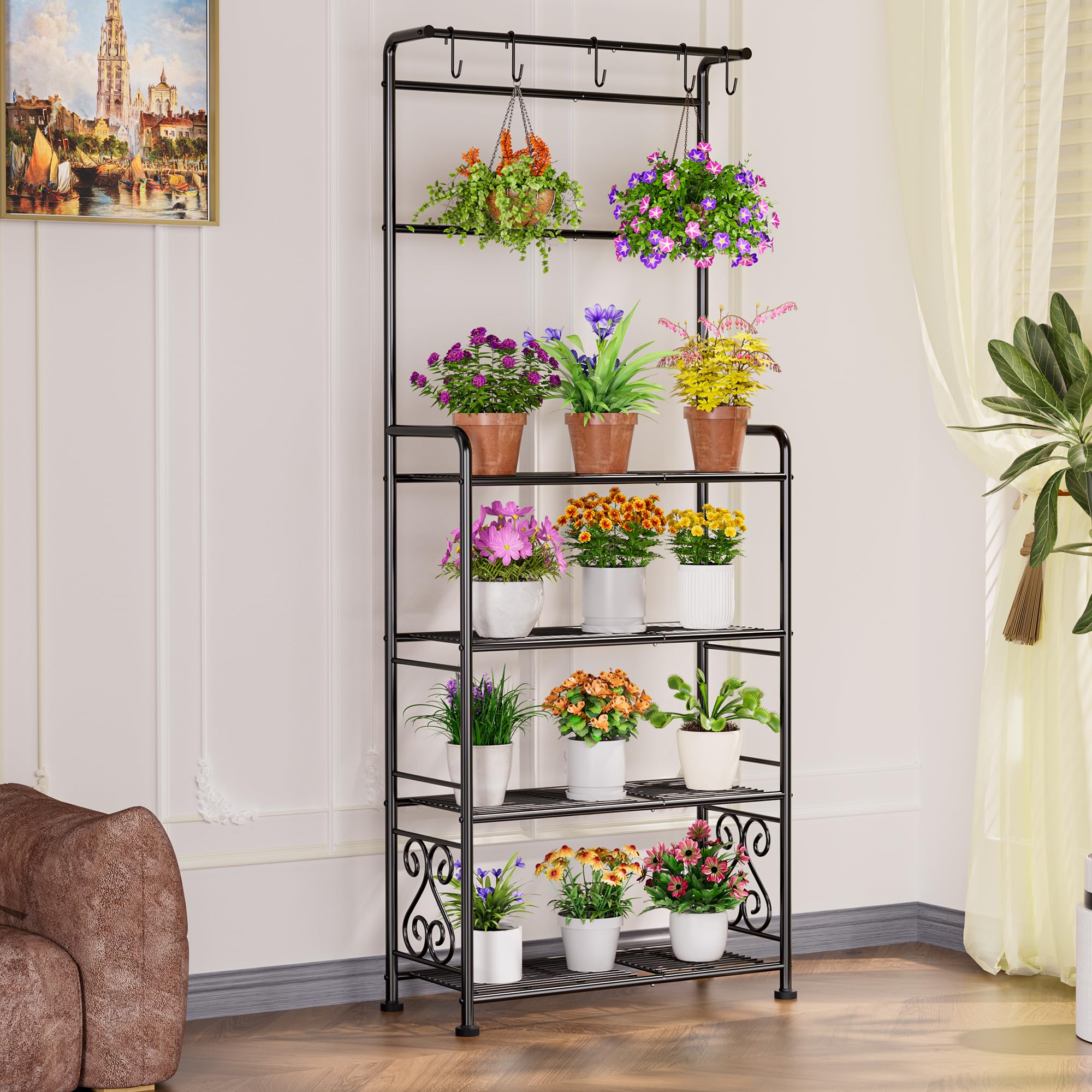 GIOTORENT scale comparison with a standard pot to demonstrate shelf size