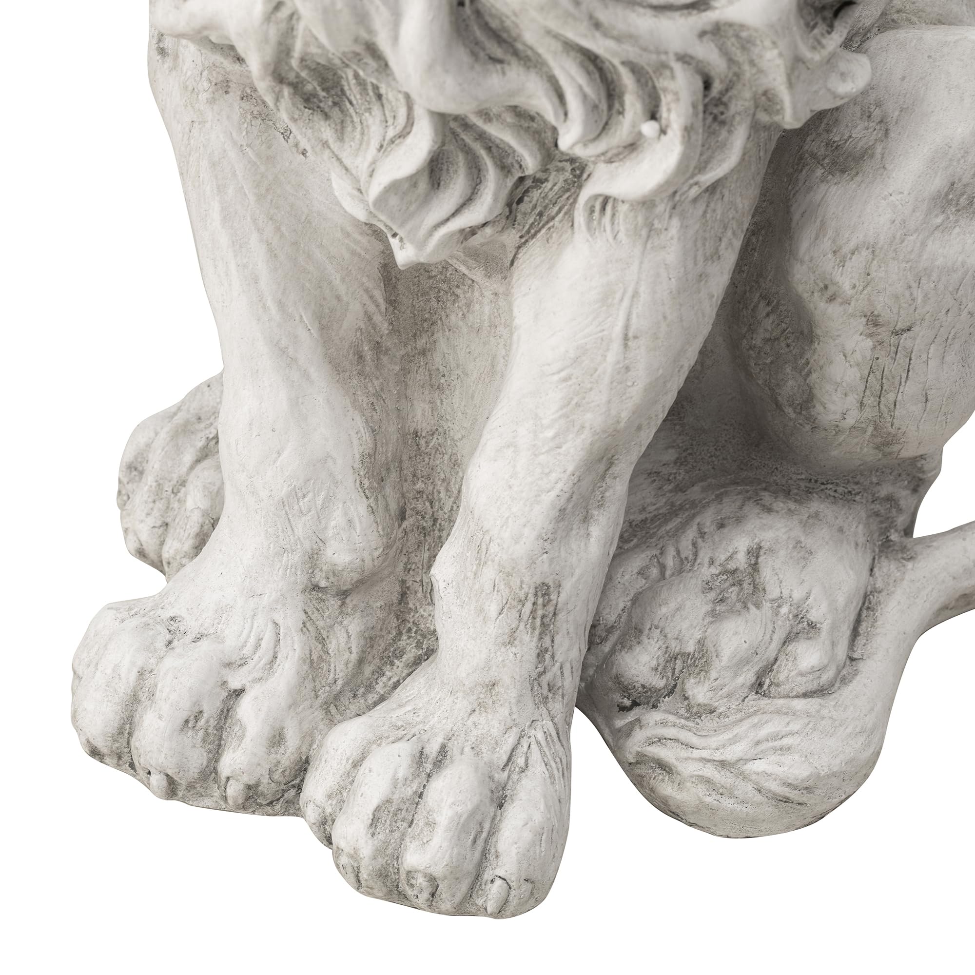 Glitzhome lion in a garden setting illustrating decorative versatility