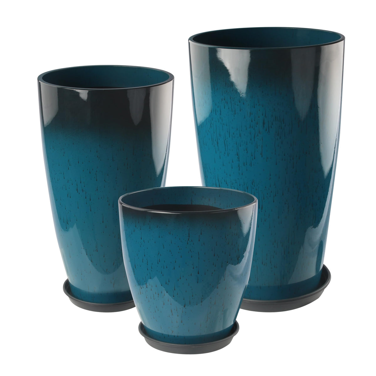 Goldshire front view of three blue planters showing elegant look and portability