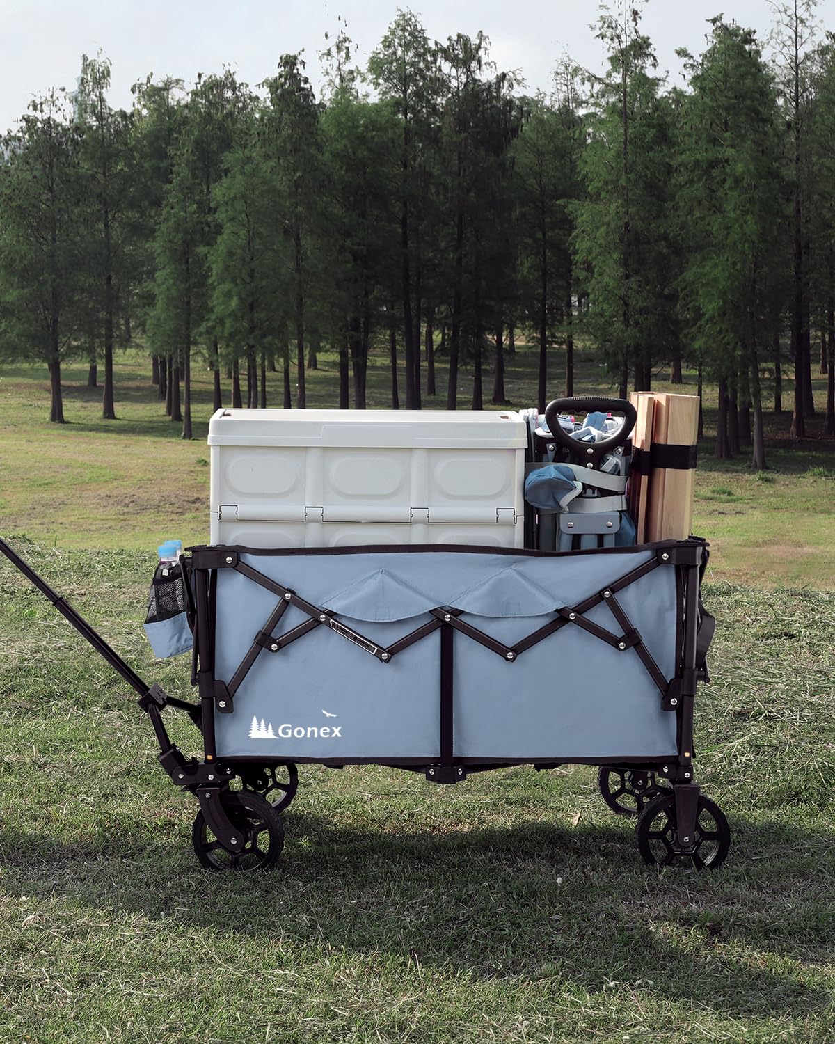 Gonex wagon next to person showing size and load capacity