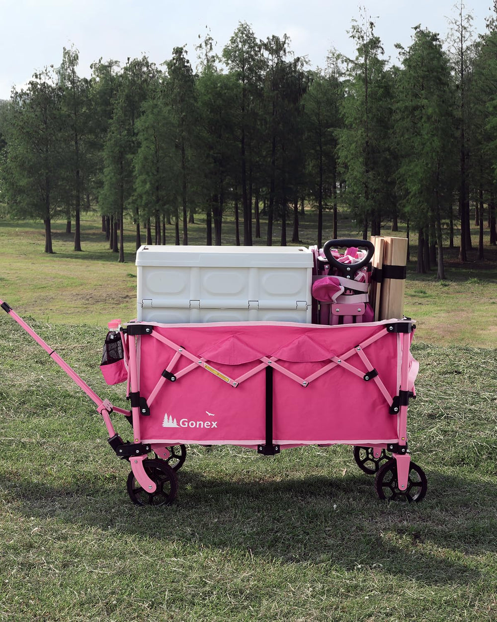 Gonex lifestyle image on beach showing easy hauling of supplies