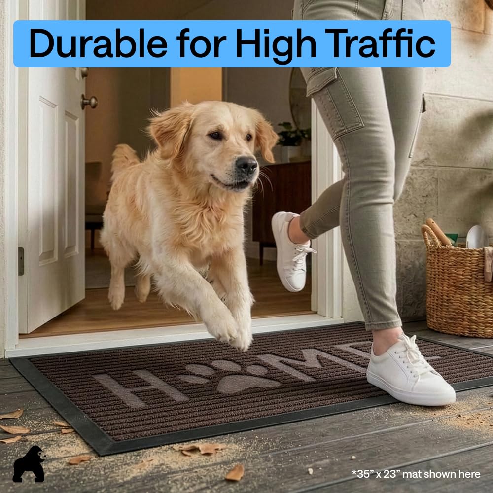 GORILLA GRIP pet paws on mat demonstrating debris removal benefit