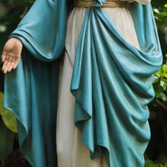 Grace4Joy side profile of saint Mary statue showing pose and balanced composition for gardens