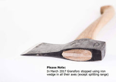 Gränsfors Bruk handle grain and length shown for leverage and ergonomic grip
