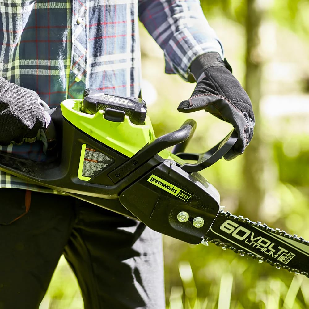 Greenworks 60V transparent oil window and automatic oiler for low maintenance
