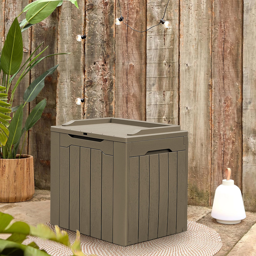 Greesum lid and lock detail highlighting secure storage advantage