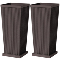 Greesum front view brown planter showing elegant rattan look and stable base