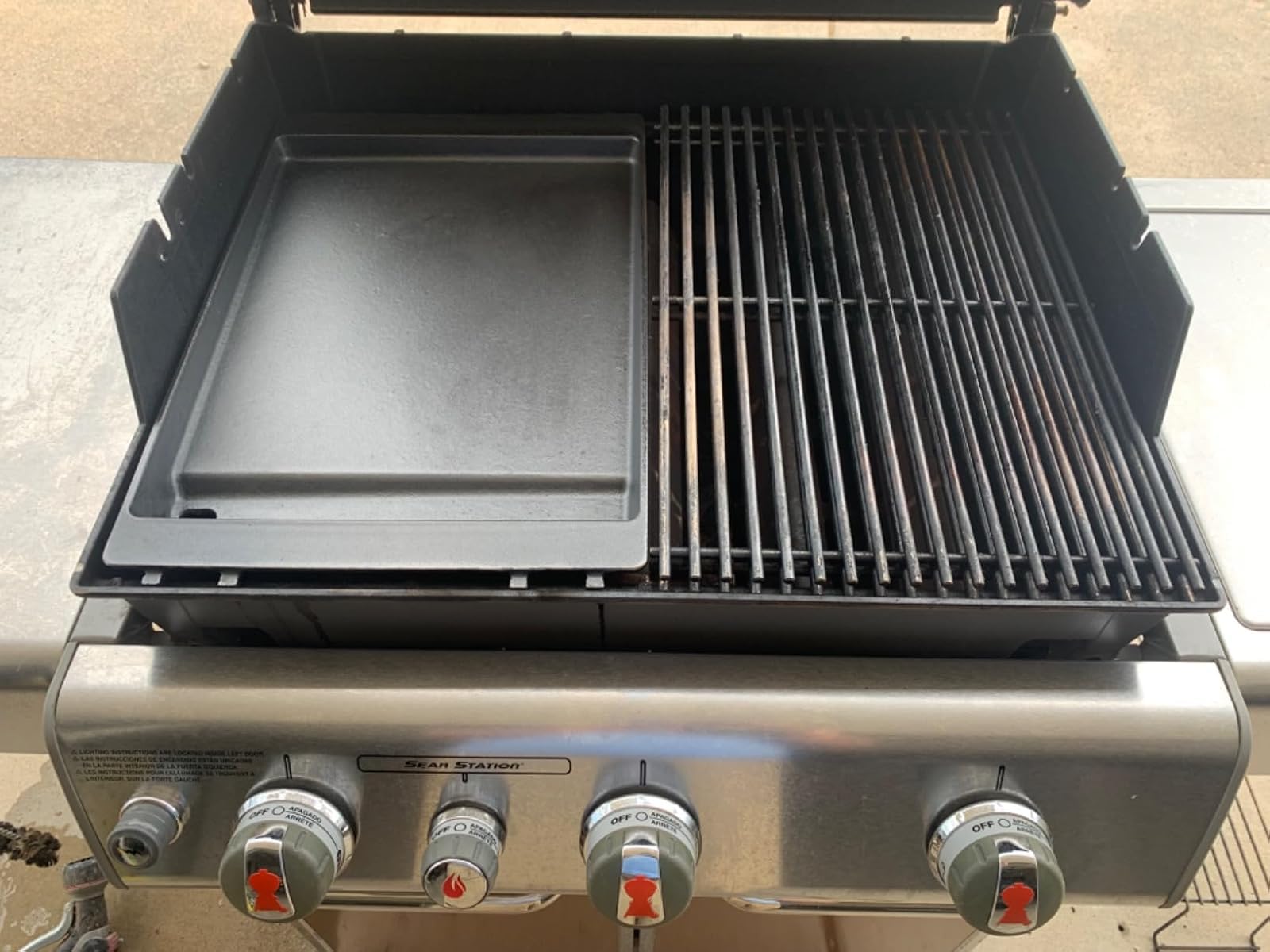 Grillflame side profile showing thick cast iron heat retention