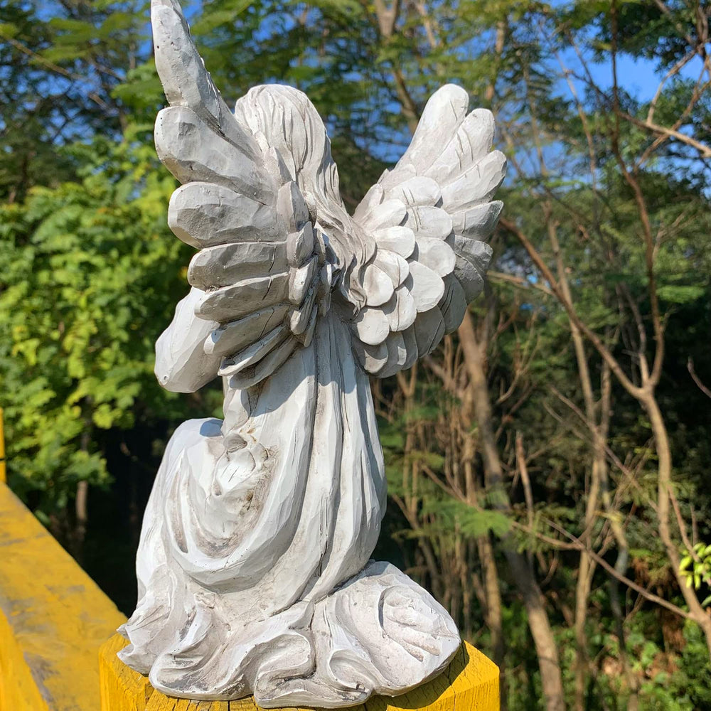 Handsider angel lit at dusk showing soft evening ambience and mood lighting effect