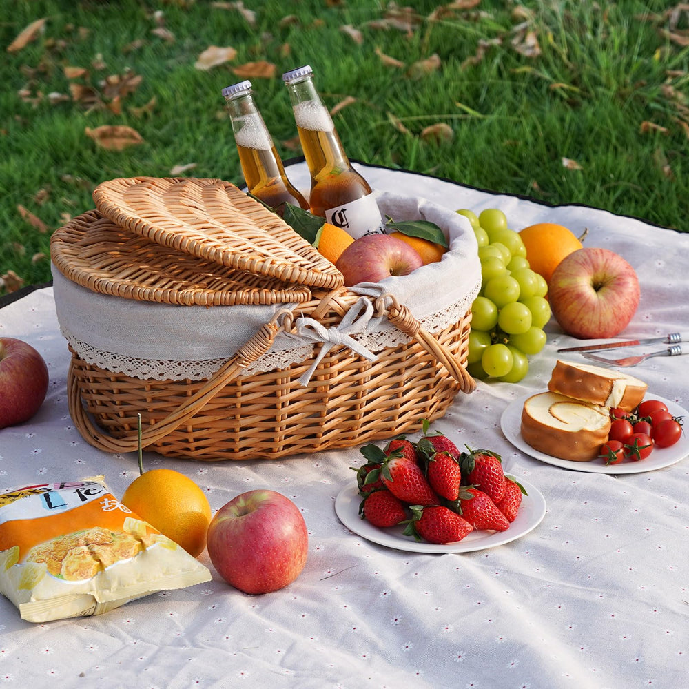 HappyPicnic open lid revealing removable lining for easy cleaning benefit