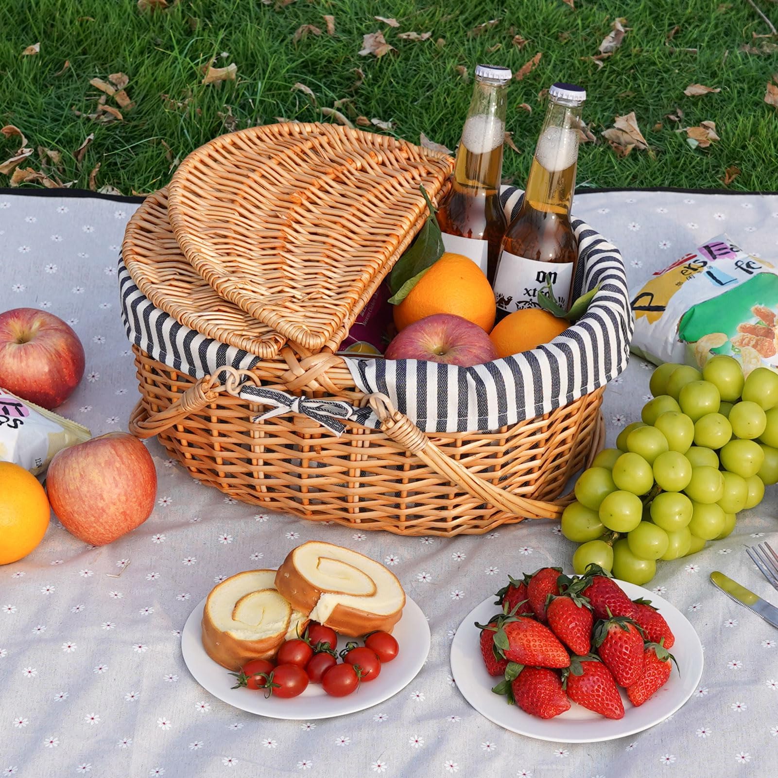 HappyPicnic beside 750ml bottle to show basket capacity and real-world scale