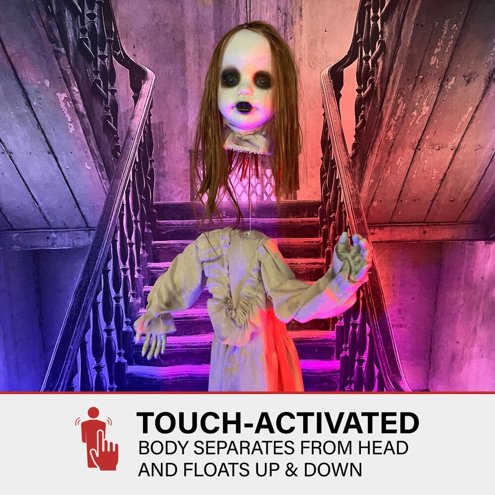 Haunted Hill Farm bendable arms detail for customizable scary poses