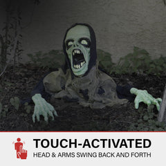 Haunted Hill Farm focus on Trevor's posable arms for customizable poses