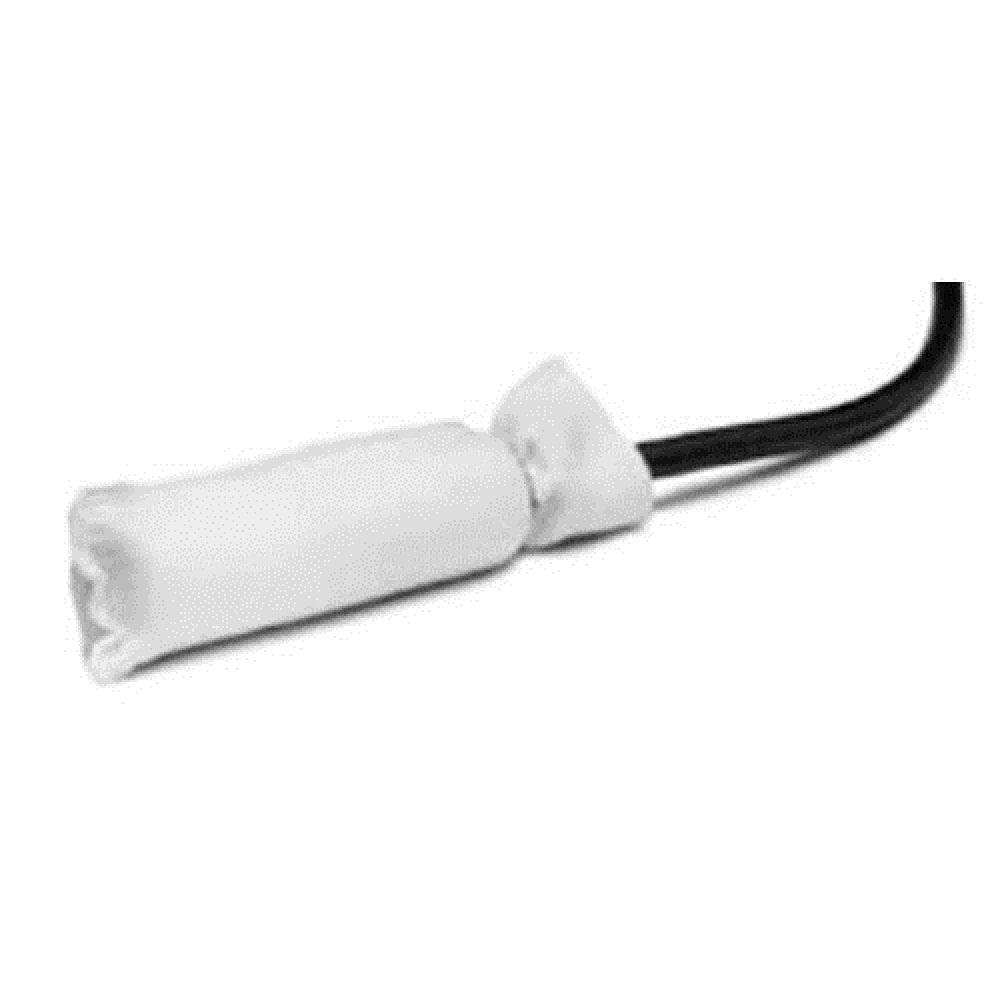 Hayward Bobby front view showing disposable filter and clear labeling for quick use benefit