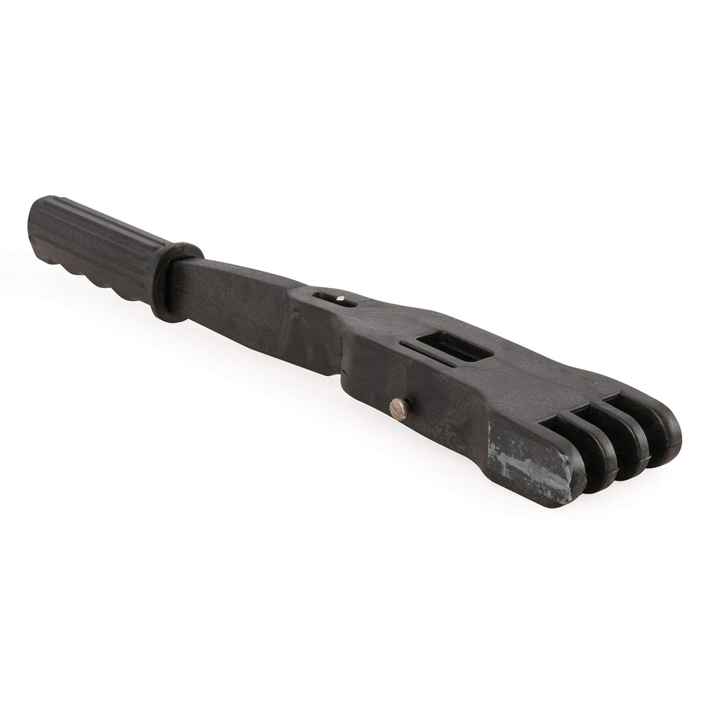 Side profile of Hayward ECX1040 shaft showing alignment for secure engagement and reliable action