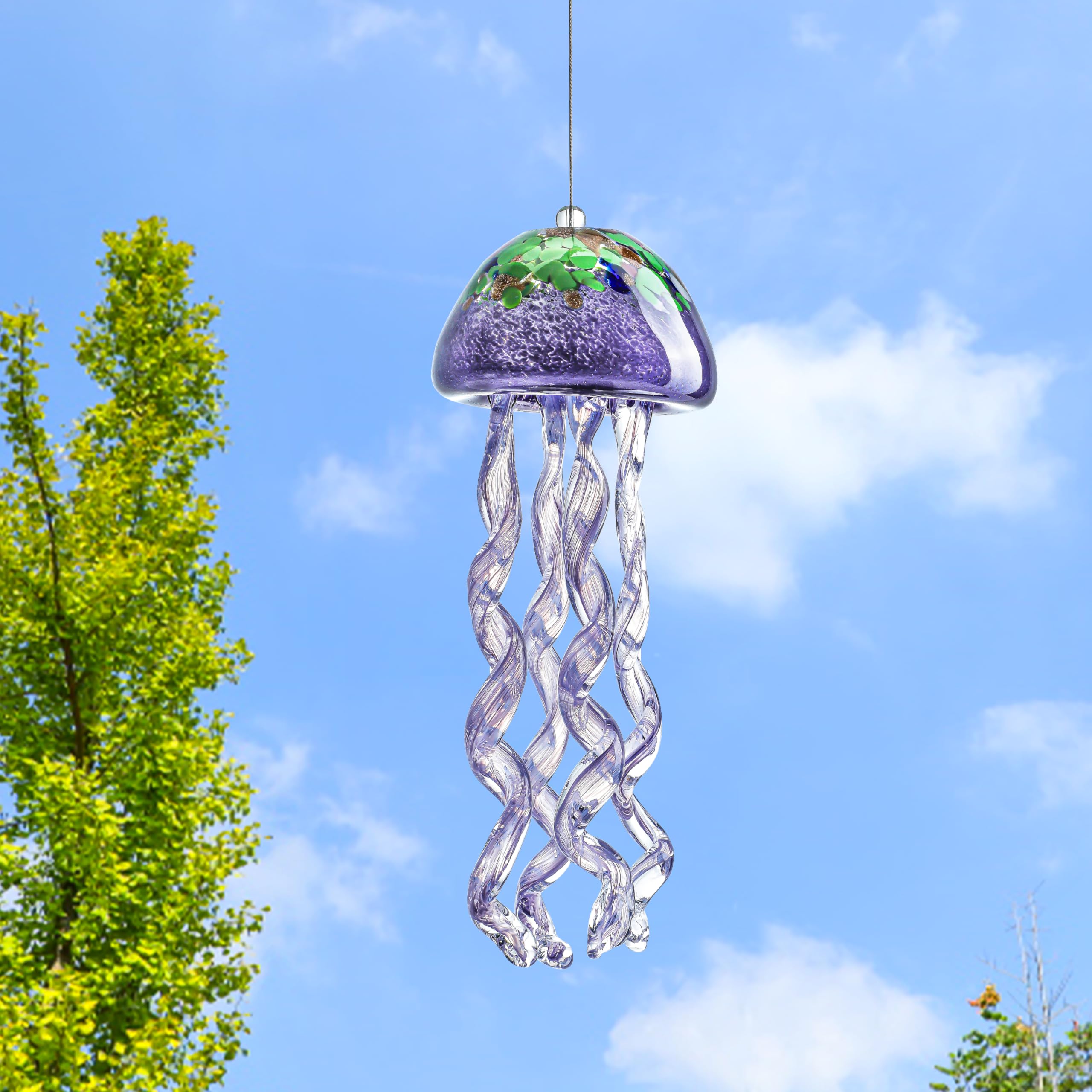 H&D HYALINE & DORA close-up of blown glass texture highlighting handcrafted detail