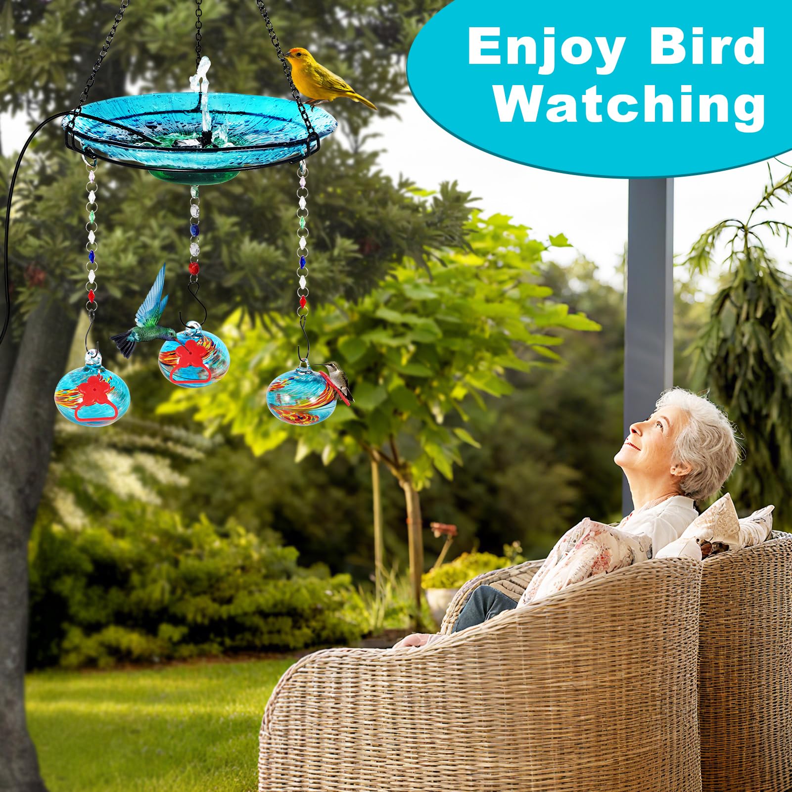 HEADAK LIFE garden lifestyle shot with birds, attracts wildlife to backyard