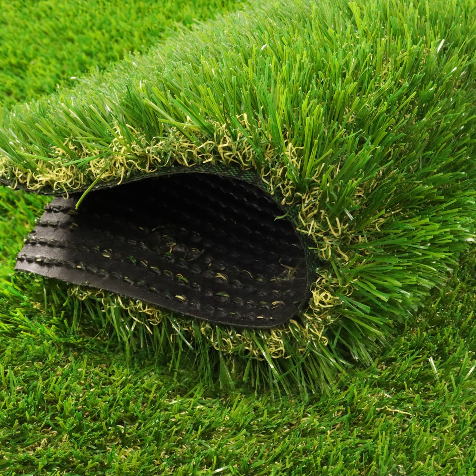 Heyroll front view of 4x6 turf rug showing neat edges and green tones, durable appearance
