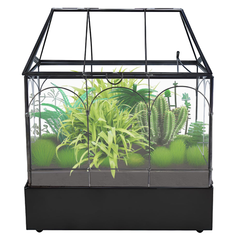 HighFree metal tray with plastic liner demonstrating waterproof containment benefit