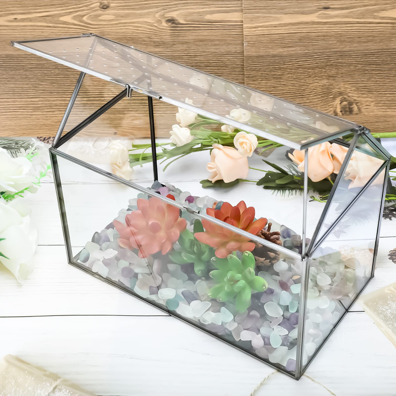 HighFree tempered glass texture close-up emphasizing clarity and safety