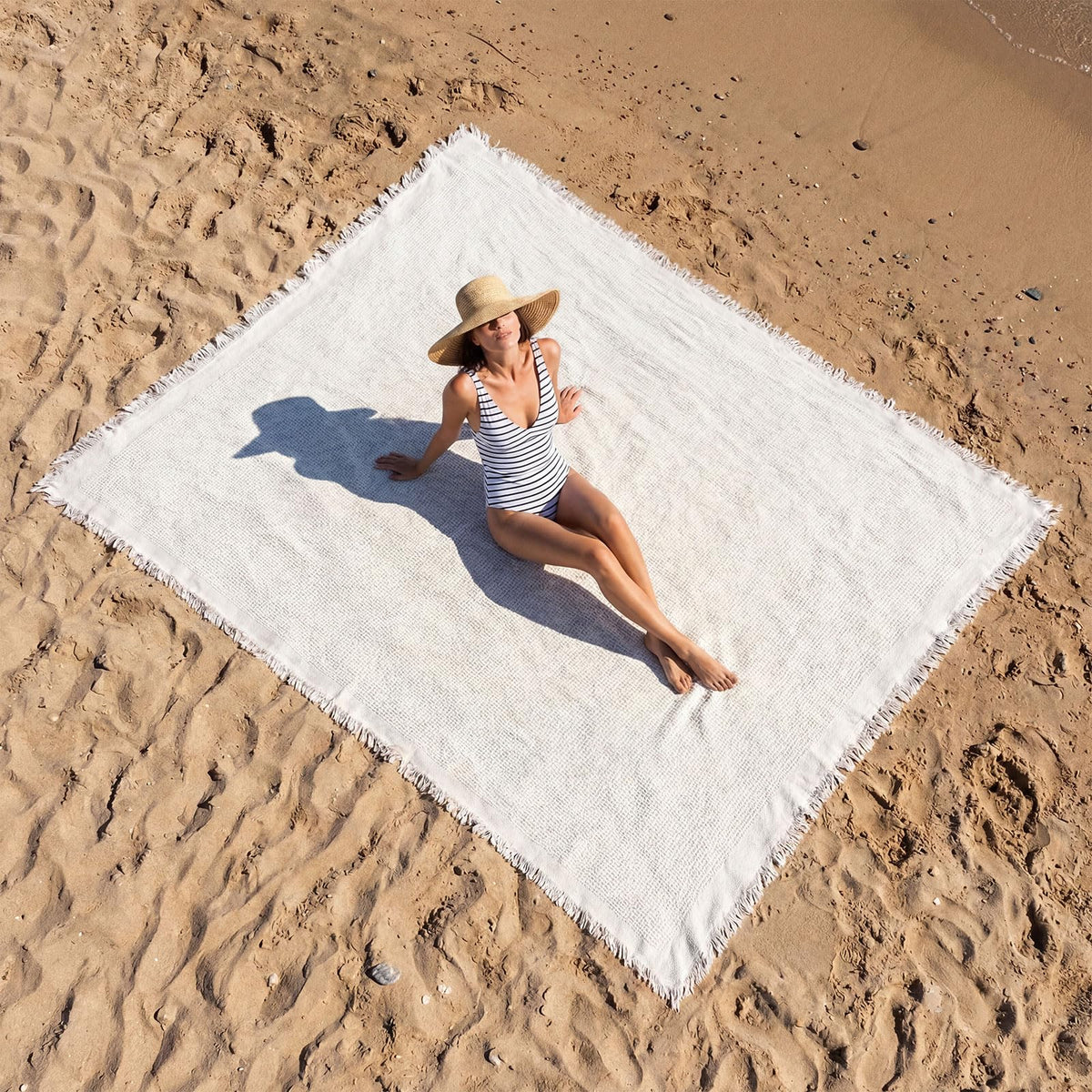 Hillsuren front view milky white blanket showing full coverage and comfort