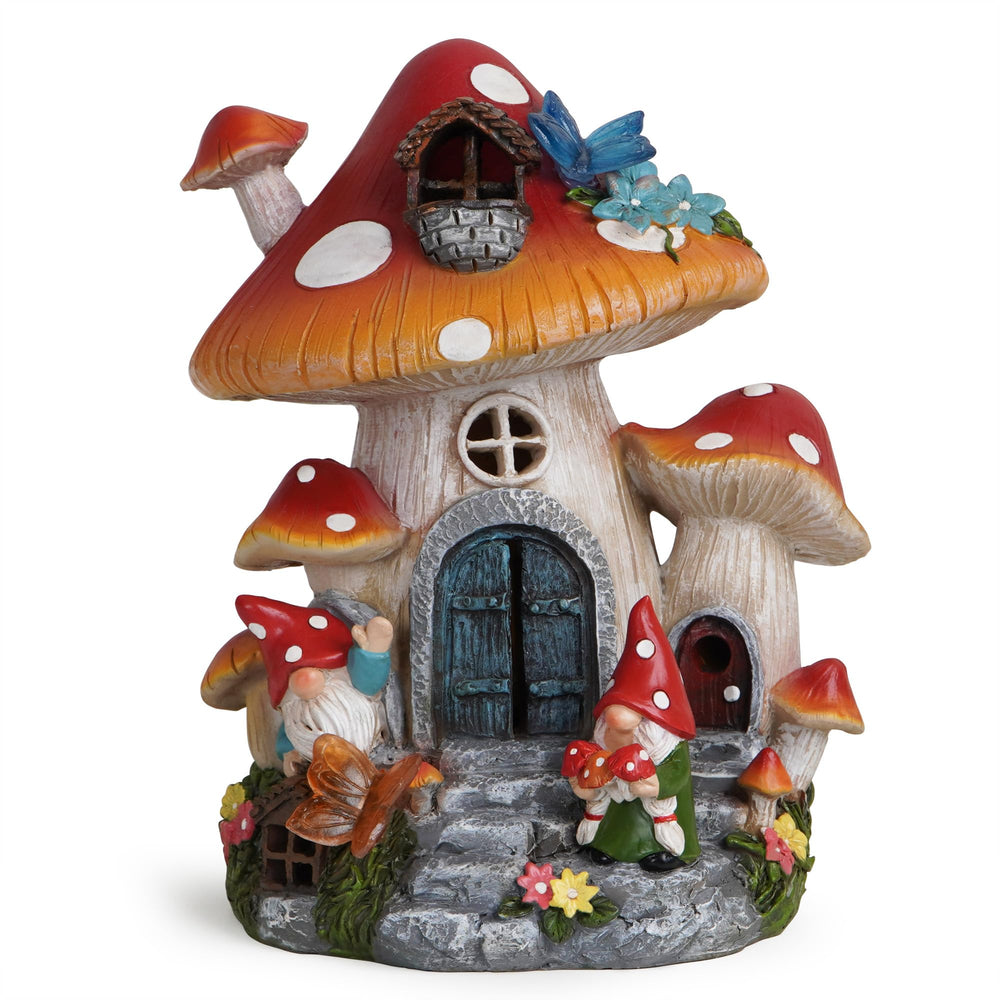 Hodao close-up of gnome figures highlighting handcrafted charm