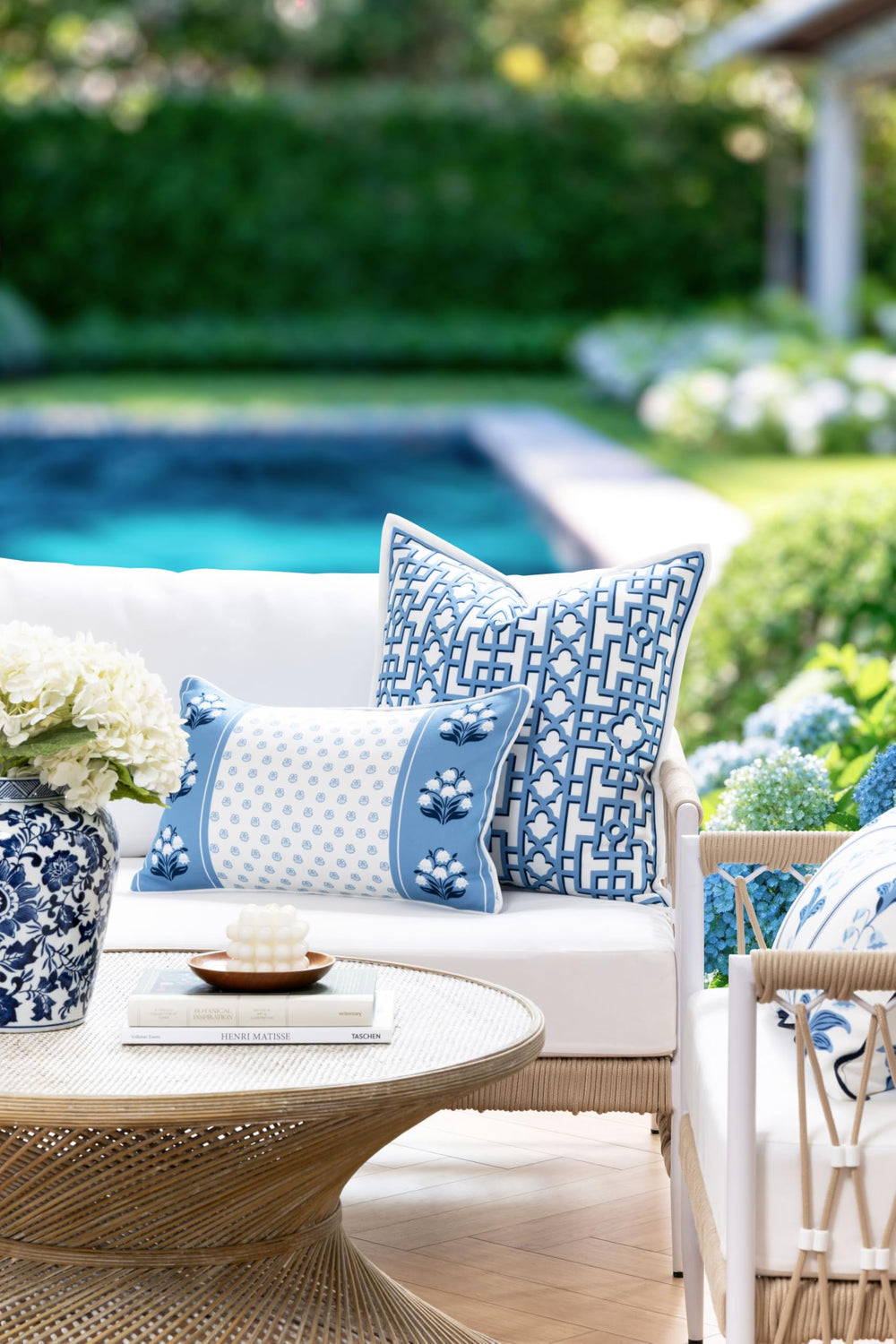 Hofdeco Premium close-up of weather-resistant polyester texture highlighting durable weave