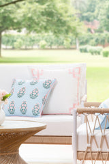 Hofdeco Premium close-up of blush piping and fabric texture, adds refined detail