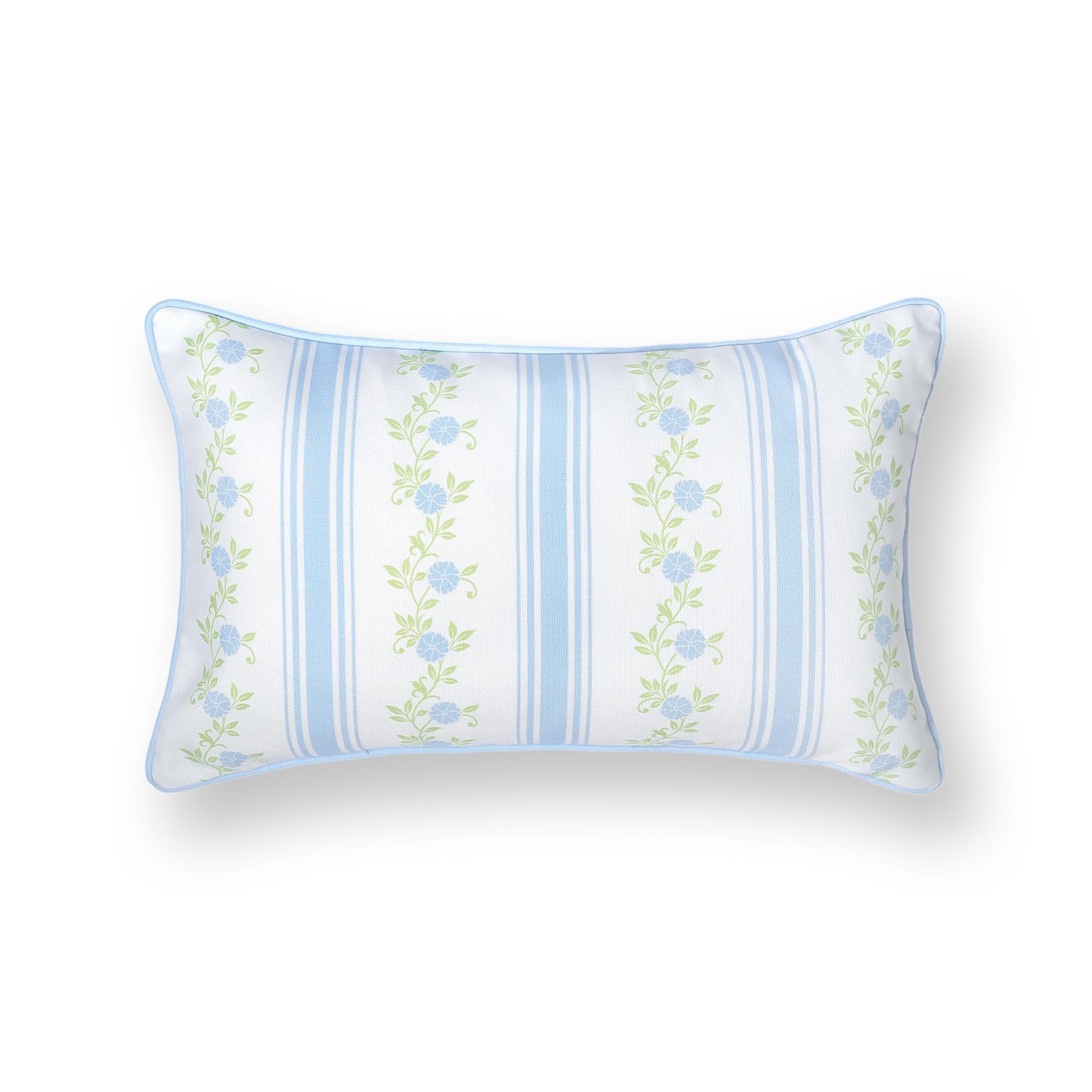 Hofdeco Premium cover paired on a sofa showing coastal accent and refreshed room look