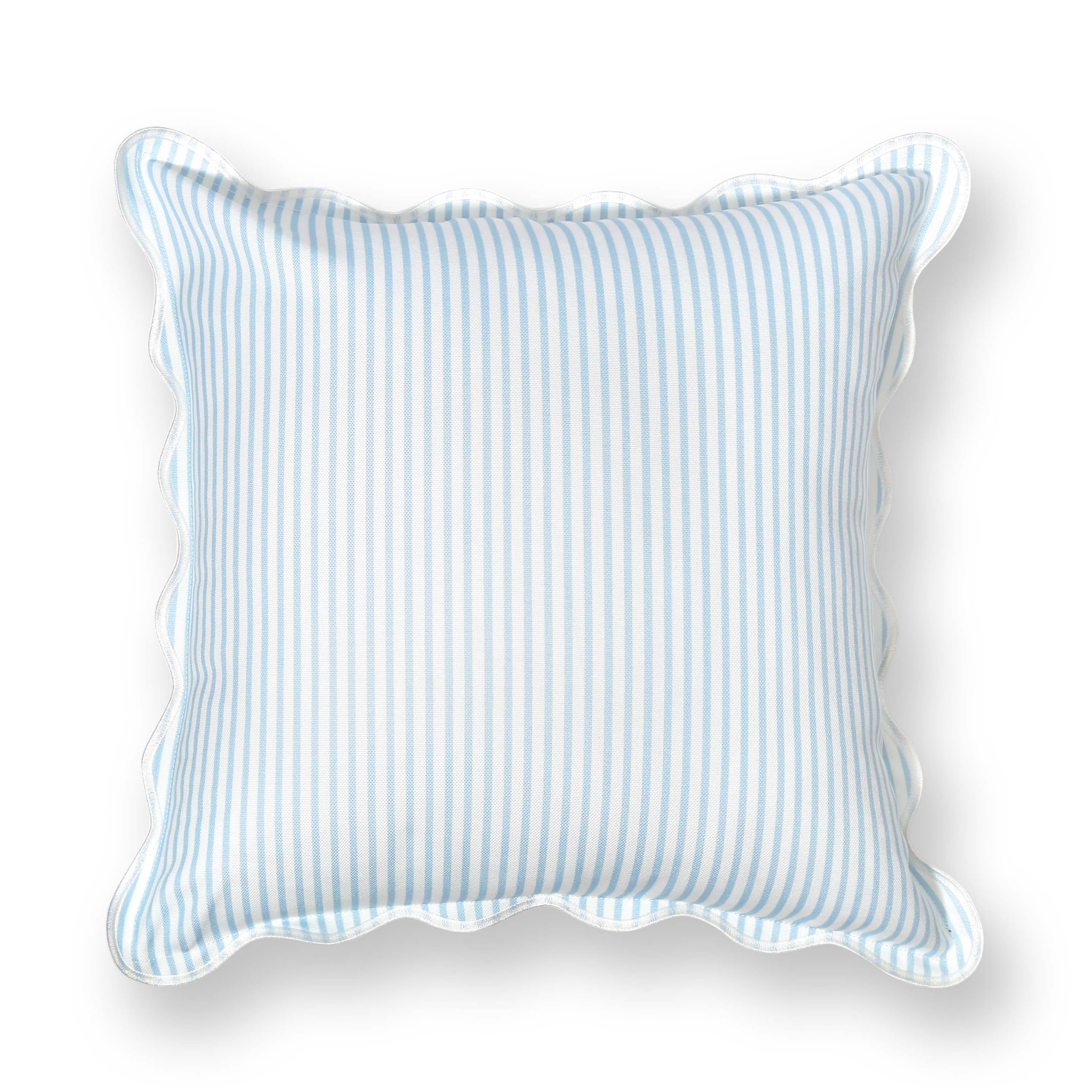 Hofdeco Premium styled on living room sofa showing how it brightens interiors