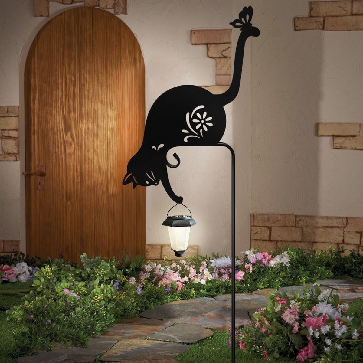 Hokfirm front view of black metal cat stake showing shape and charm