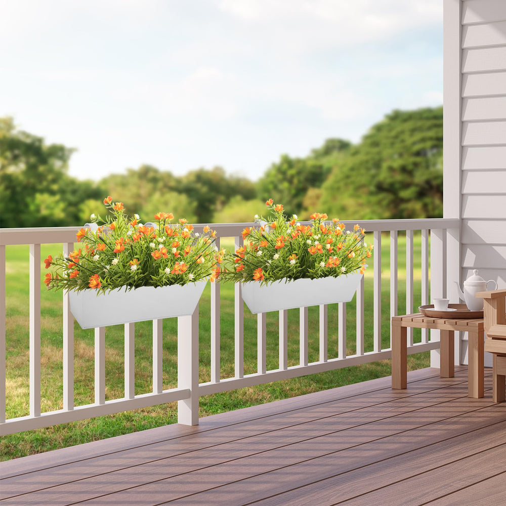 Holensun metal finish texture close-up highlighting durable, weather-ready surface
