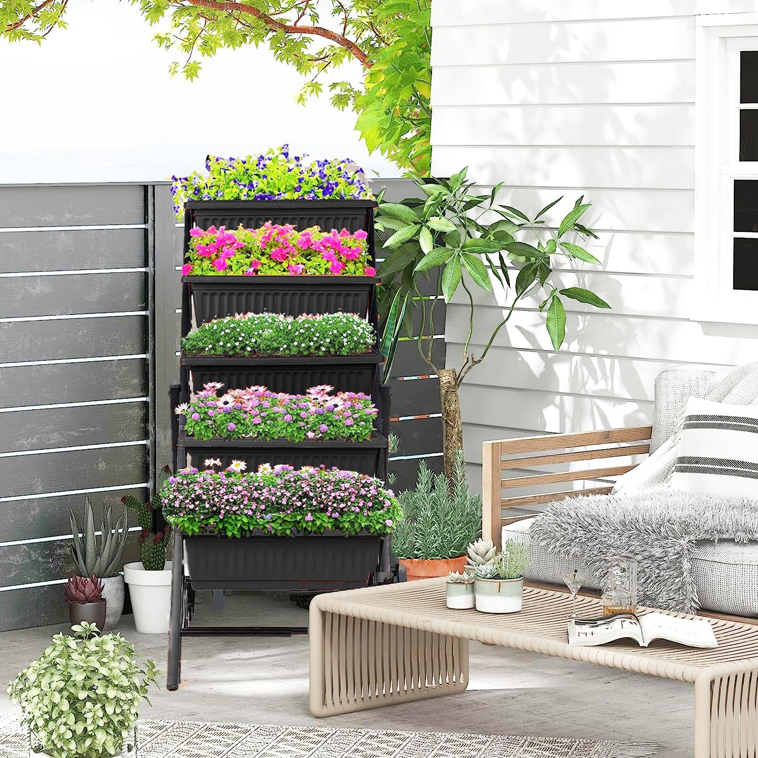 Homdox lifestyle patio shot creating an attractive garden display