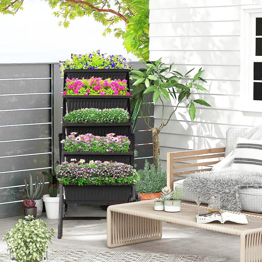 Homdox lifestyle patio shot creating an attractive garden display