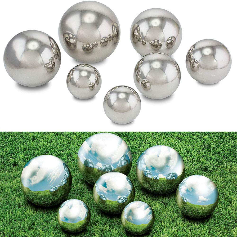 HomDSim globe in patio lifestyle setting creating reflective focal point and ambiance