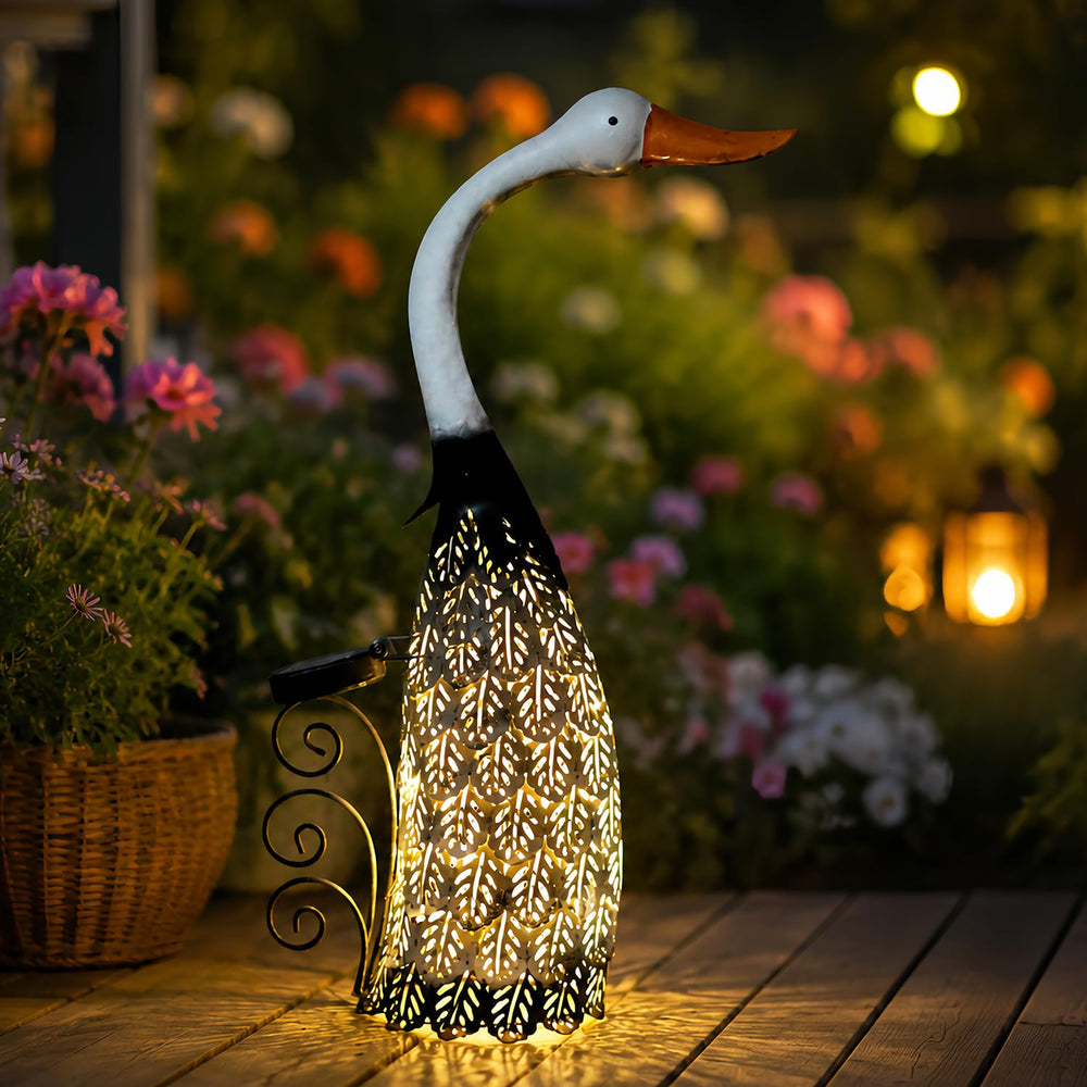 HONGLAND swan front view showing sculpted posture and decorative appeal
