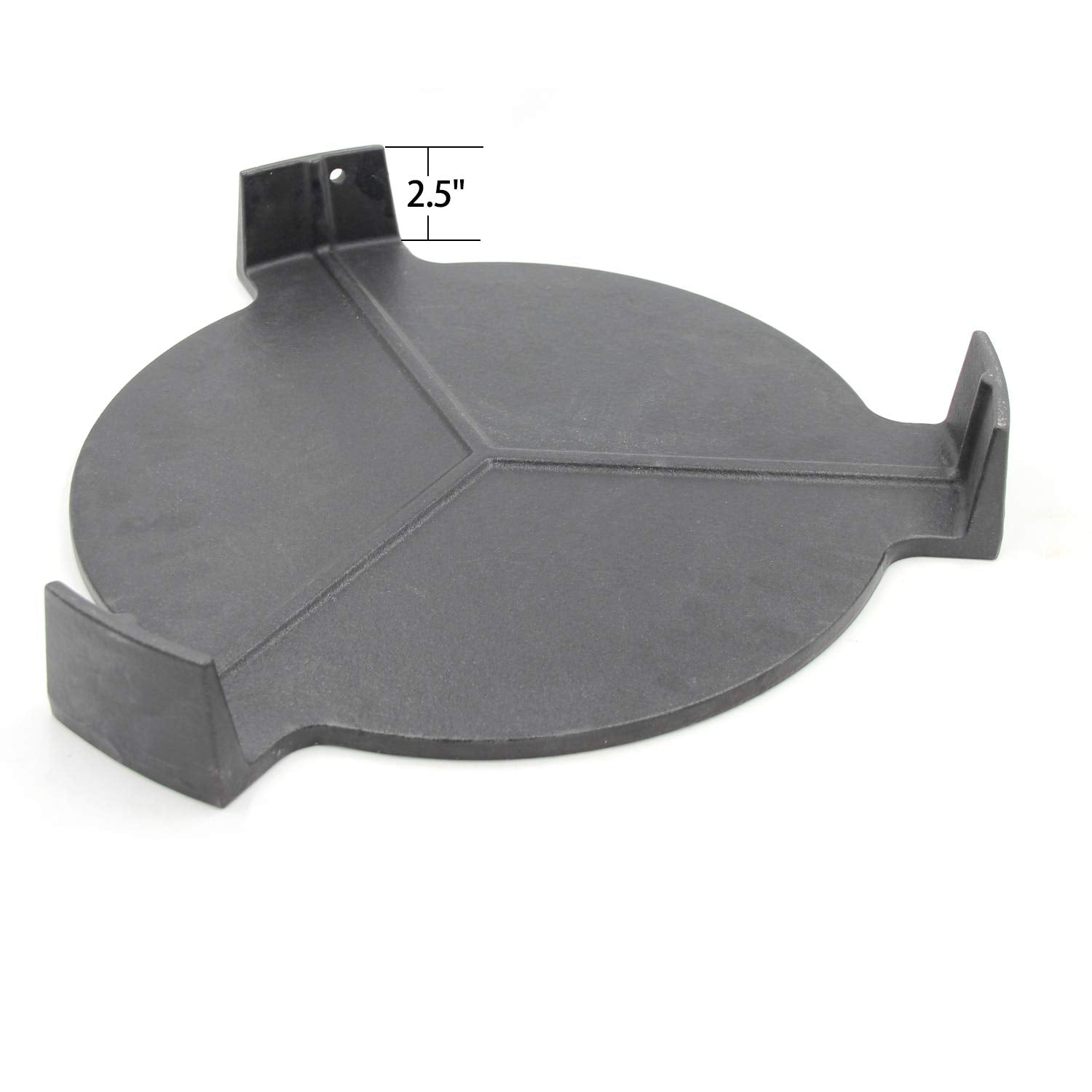 Hongso plate setter with pizza on top illustrating crisp crust and even bake