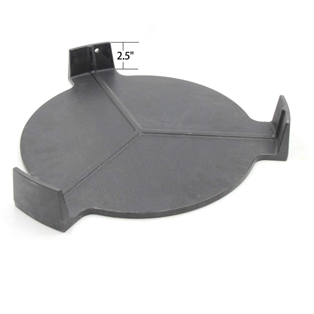 Hongso plate setter with pizza on top illustrating crisp crust and even bake