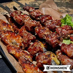 HONSHEN close-up of flat stainless-steel blade showing rust-resistant durability