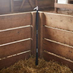 HOT-SHOT close-up of glass-filled aluminum hook and golf-style grip, comfortable control